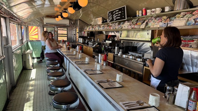 Counter Seating, No Reservations
