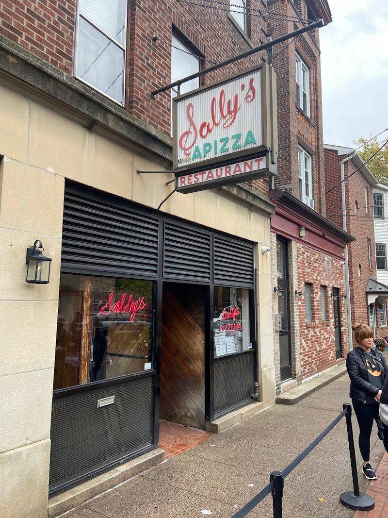 Sally's Apizza
