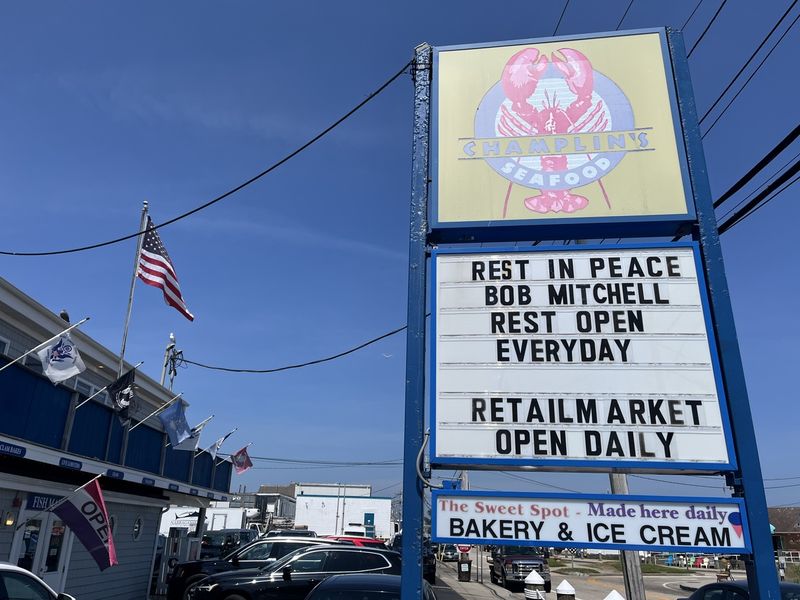 The Lobster Roll Standard