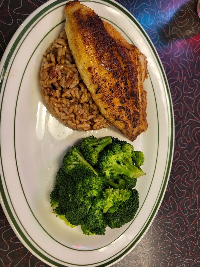 Grilled Catfish On Rice