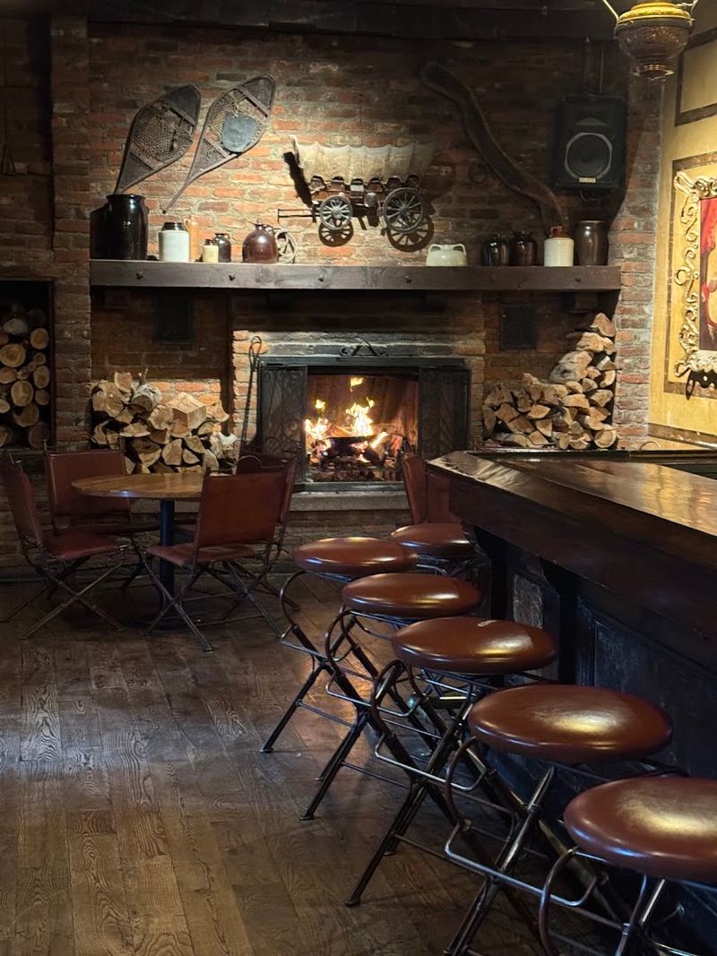 Buckhorn Saloon & Opera House, Pinos Altos