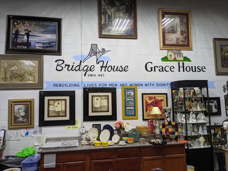 Bridge House / Grace House Thrift Store, New Orleans