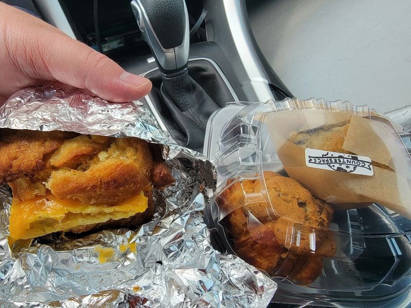 Gluten-Free Cinnamon Roll (Pre-Order Fridays And Saturdays)