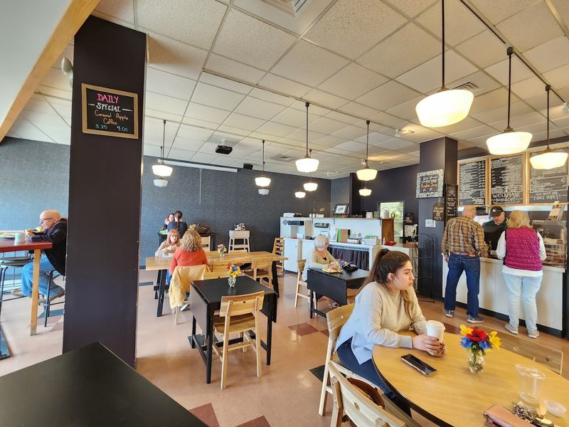 A Café That Earns Its Own Reputation