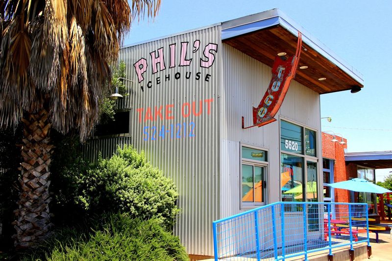 Phil's Icehouse - Austin