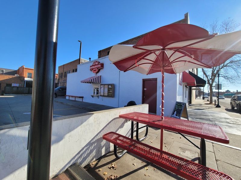 Cozy Inn, Salina