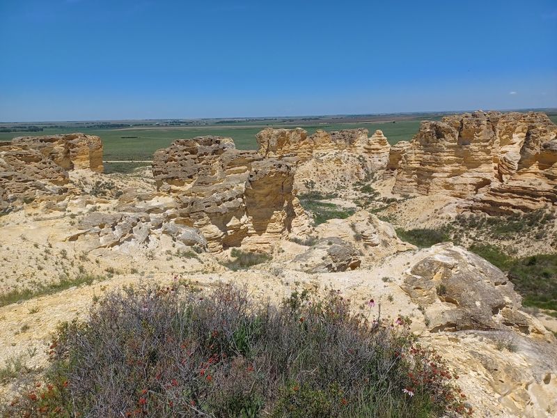 Castle Rock Badlands, Quinter Area