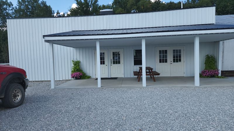 Girods Country Market