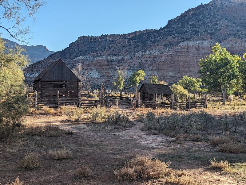 Sego Canyon Rock Art And Ghost Town