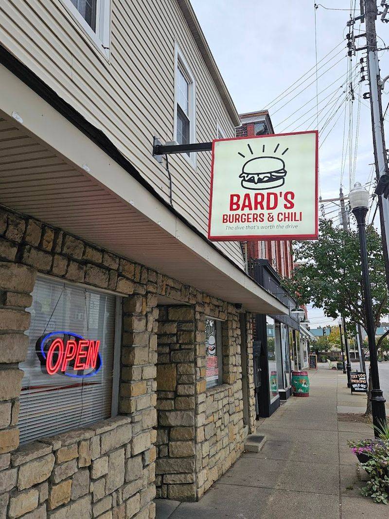 Bard's Burgers And Chili 