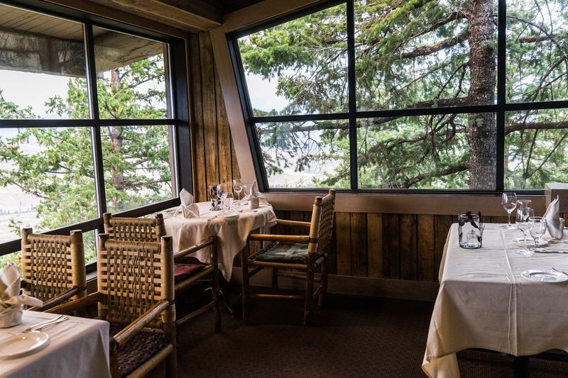 Sun Mountain Lodge Dining Room
