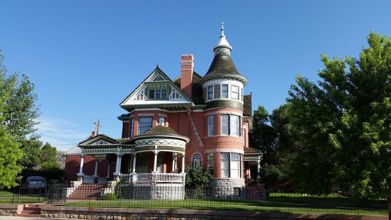 A Quiet Town Worth Visiting