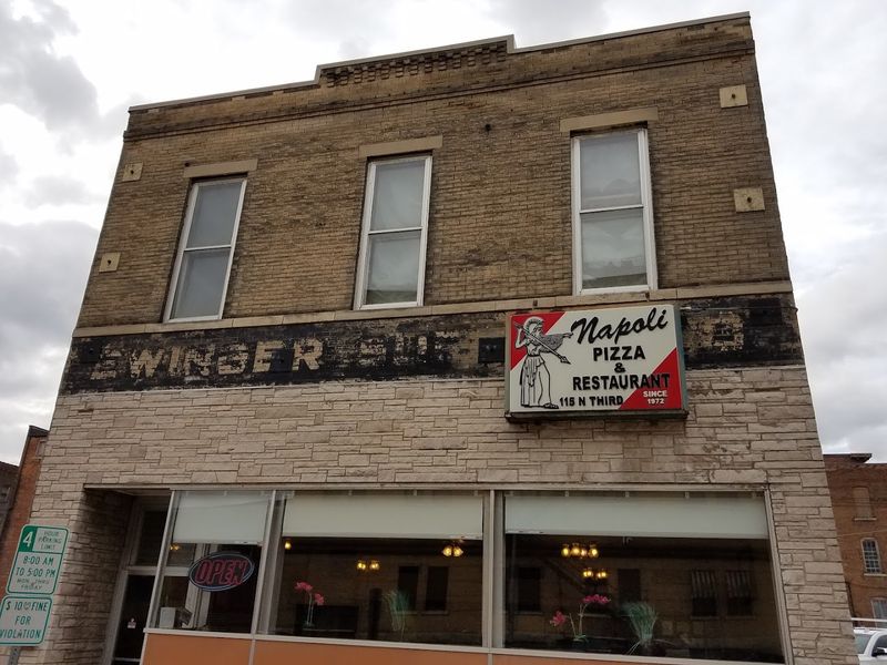 Napoli Pizza & Restaurant, Burlington