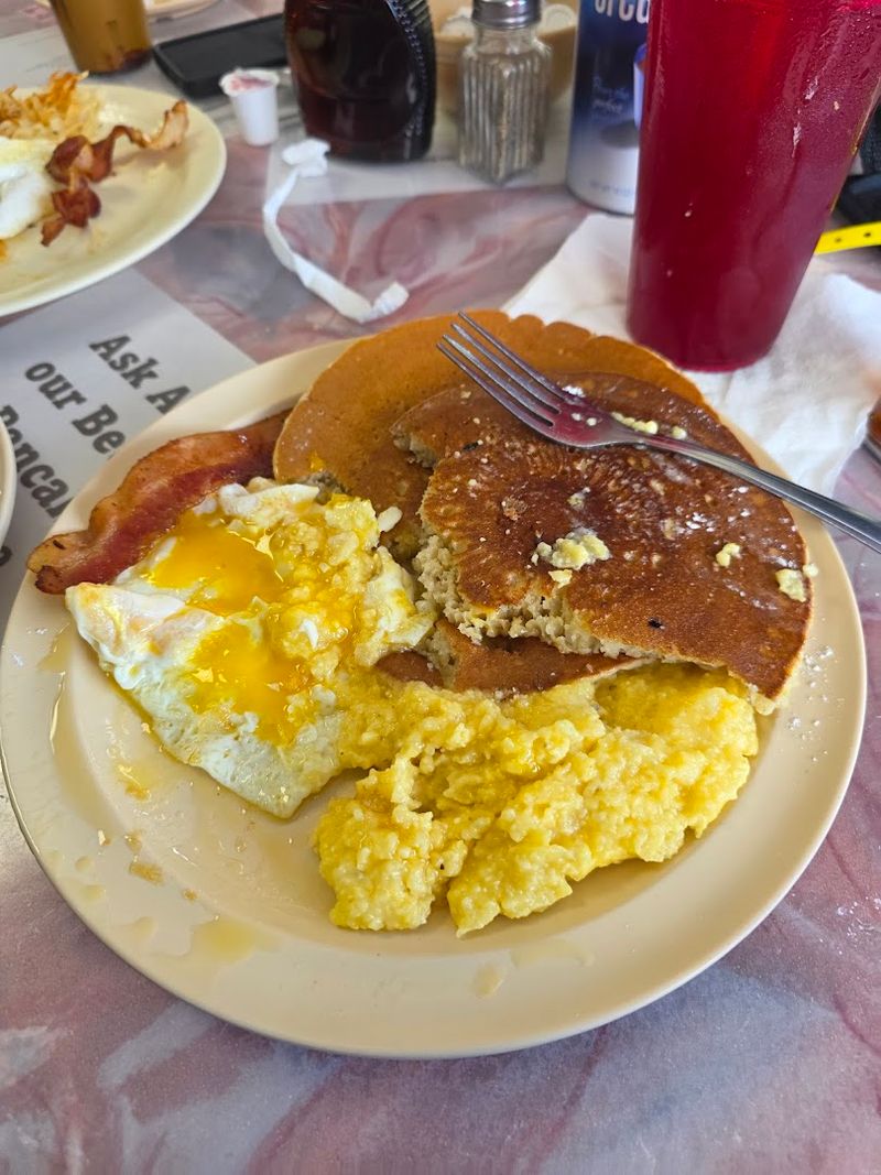 Short Stack Pancakes