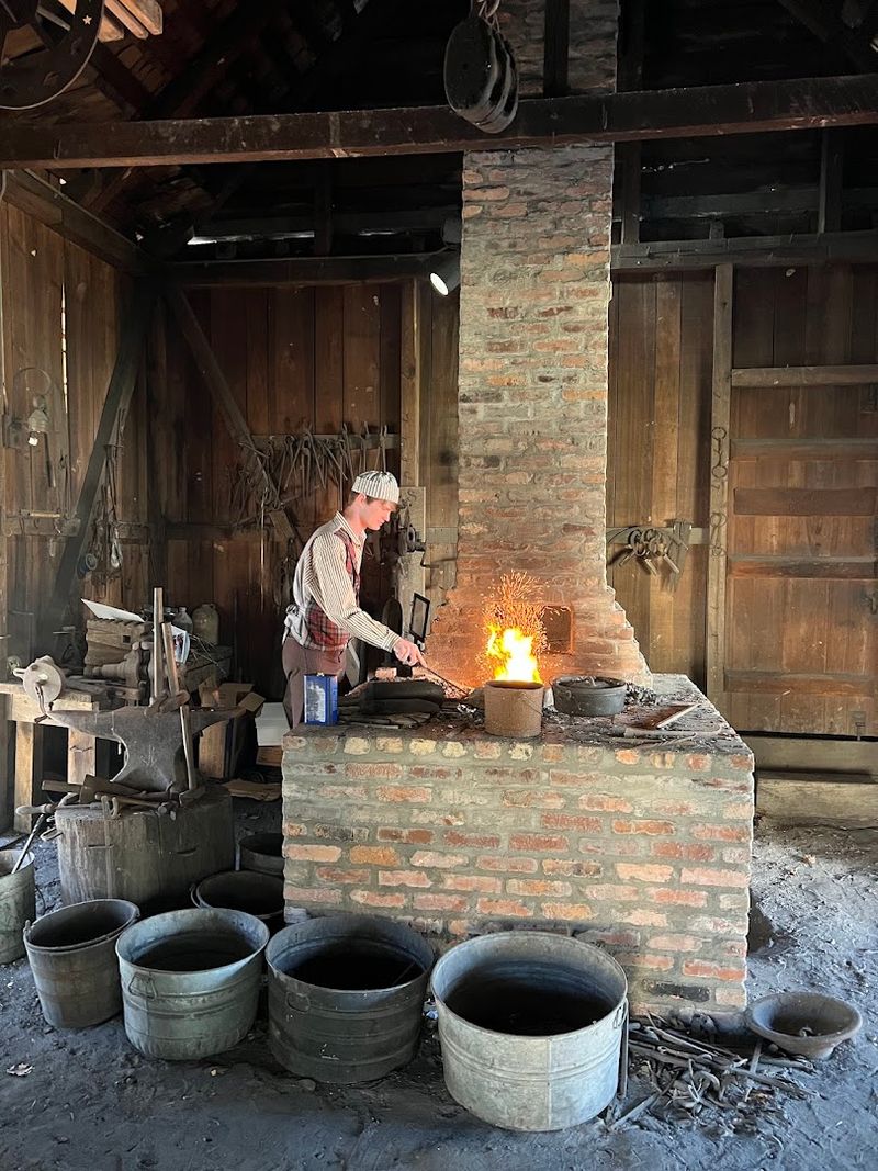 Living Demonstrations And Artisans