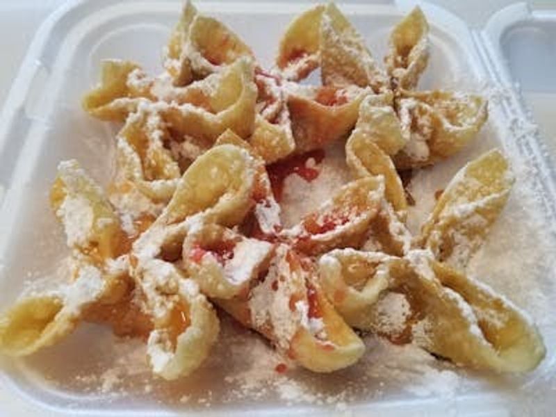 Dessert Crab Rangoon Is A Real Thing And You Need To Try It