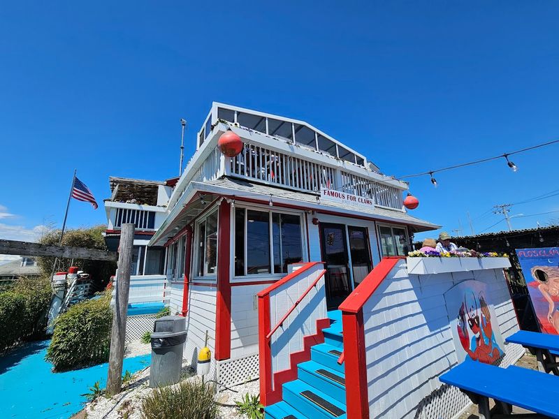 Flo's Clam Shack