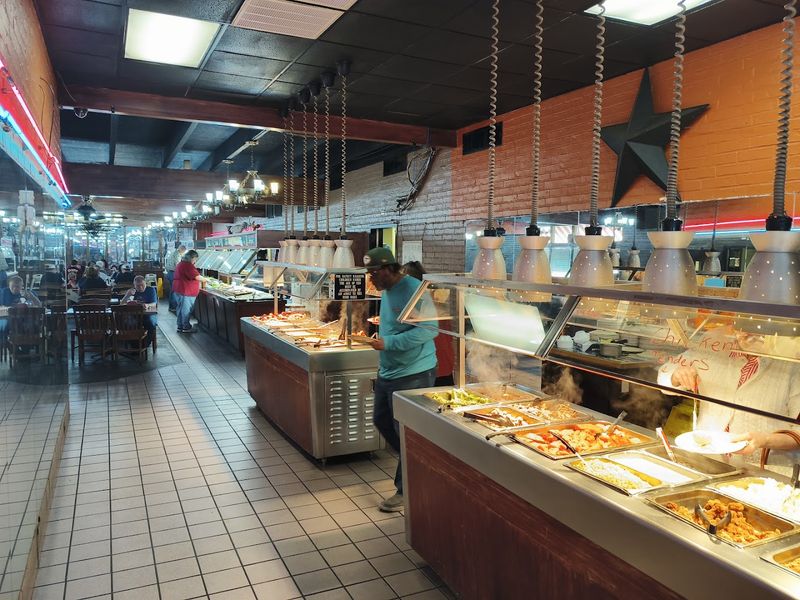 Barnhill's Steaks And Buffet