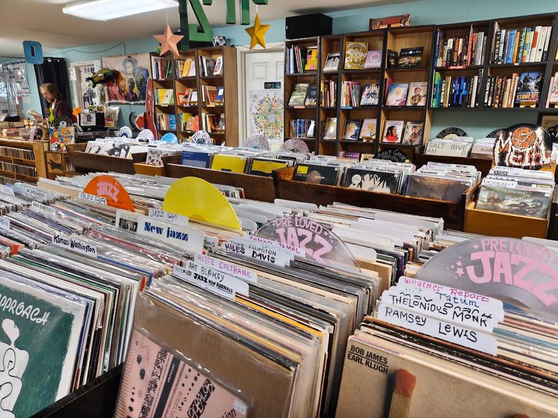 Planning A Visit To Grimey's