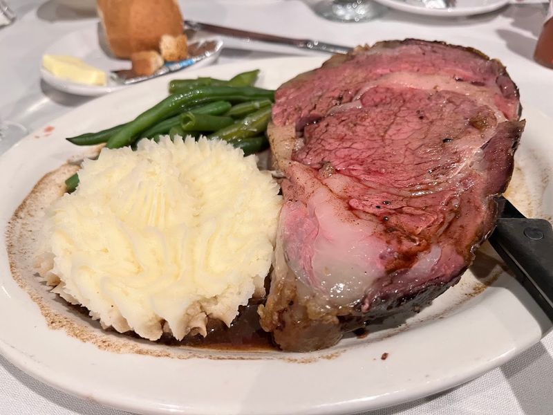 Prime Rib That Earns Its Reputation Every Week