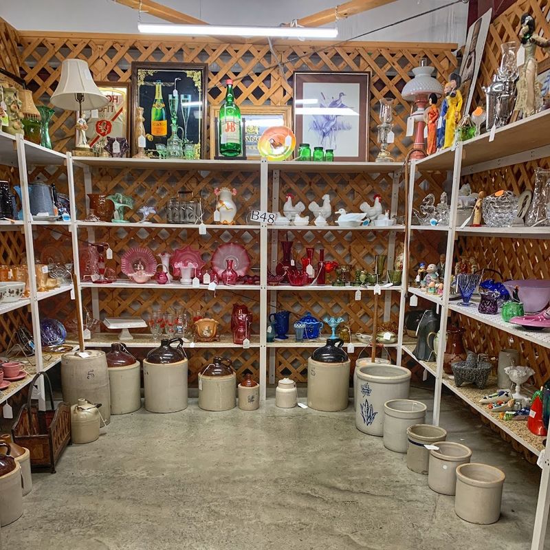 Antique Mall At Flea Land