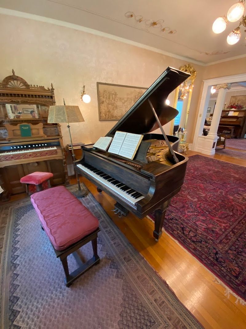 A 1921 Steinway And A Parlor Organ Still Add To The Atmosphere