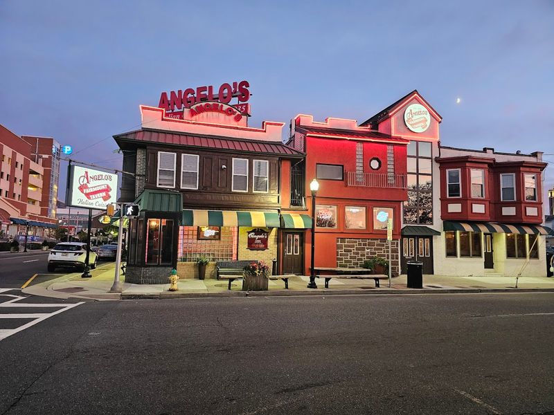 Angelo's Fairmount Tavern — Atlantic City