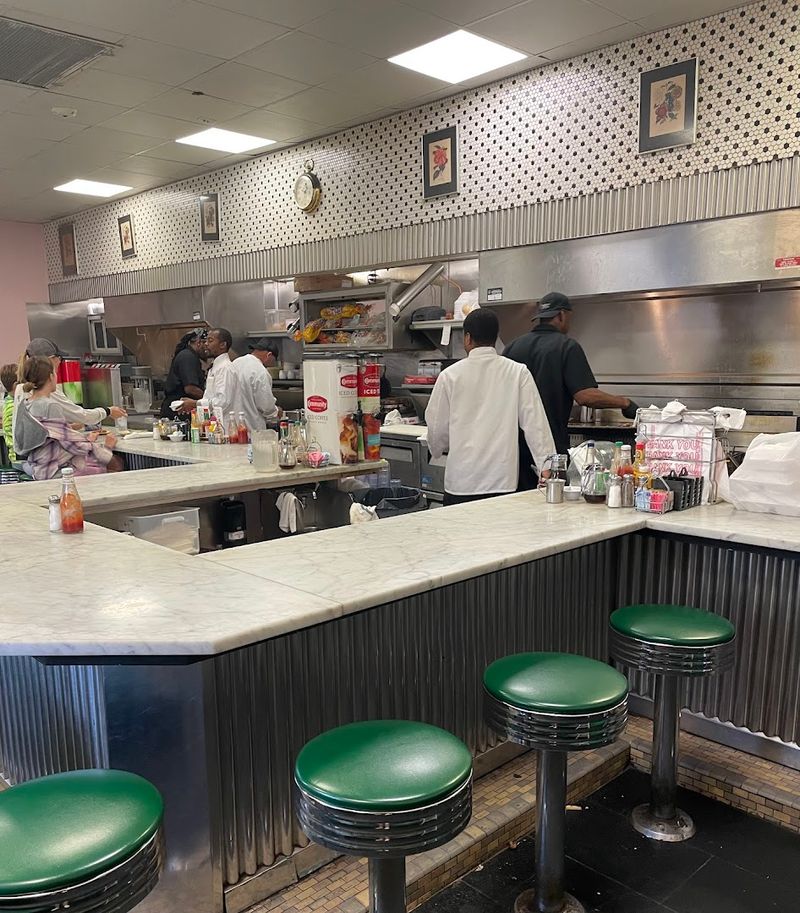 Gliding Into Carrollton With Counter-Space Confidence