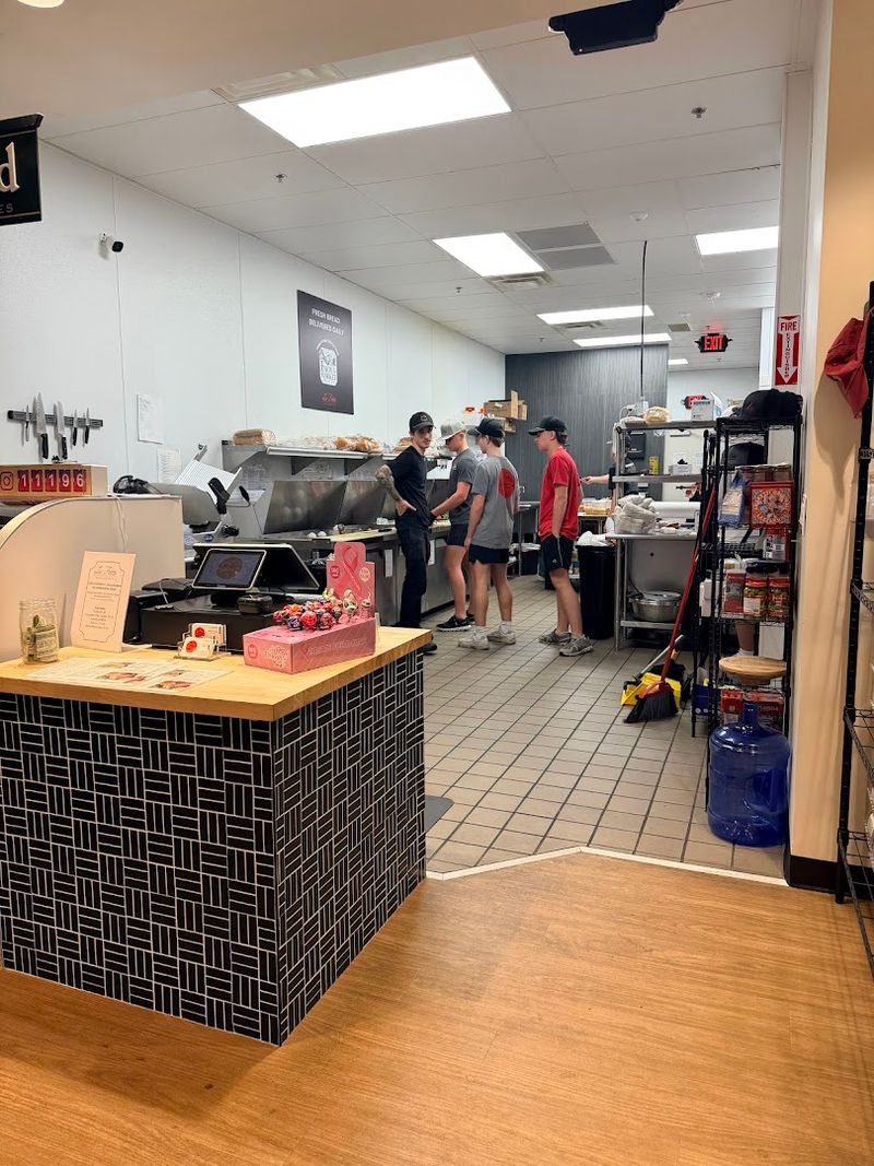 La Fetta Delicatessen, Overland Park