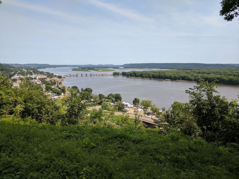 Bellevue State Park and Overlooks