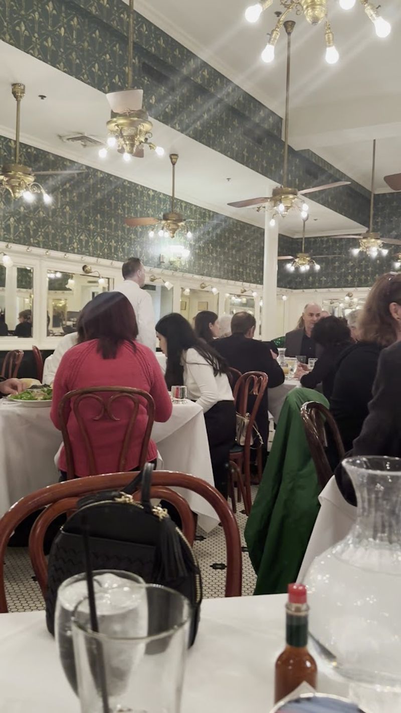 Plan For A Leisurely Dining Pace