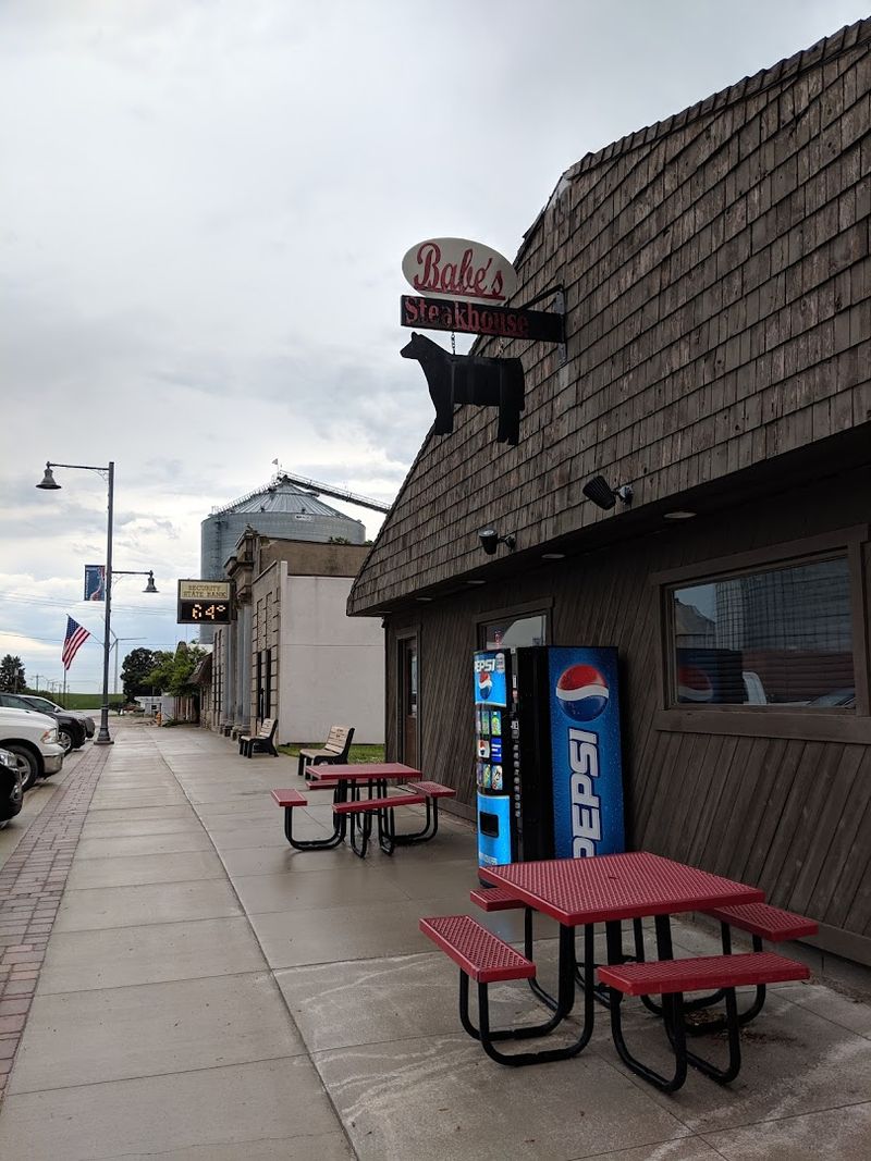Planning Your Visit to Babe's in Radcliffe