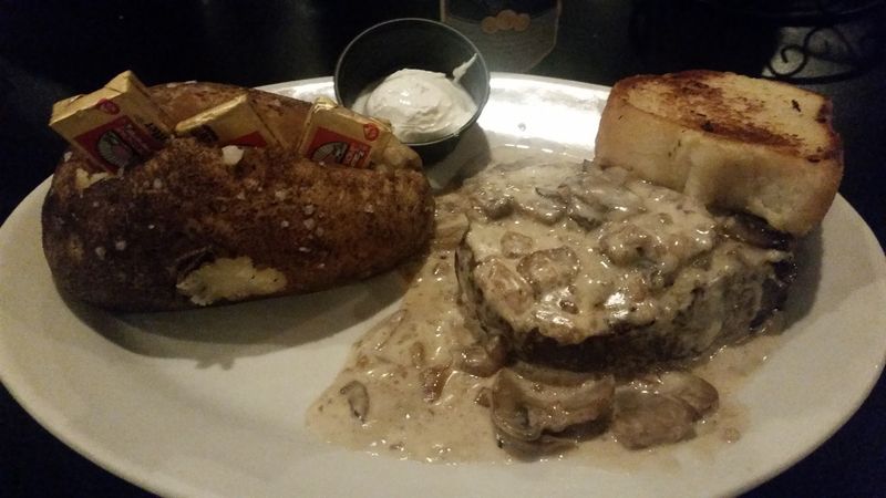 Steak de Burgo Is the Order You Did Not Know to Ask For