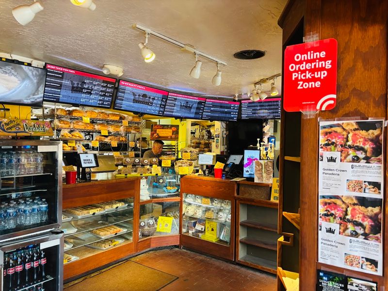Cozy Bakery Atmosphere That Encourages Lingering