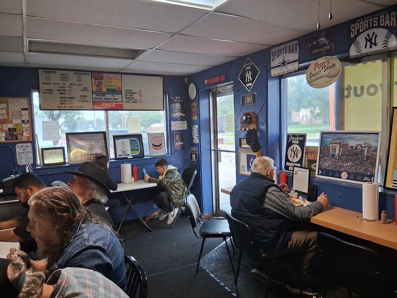 Buster's Burger Joint, Wichita