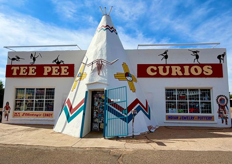 TeePee Curios, Tucumcari