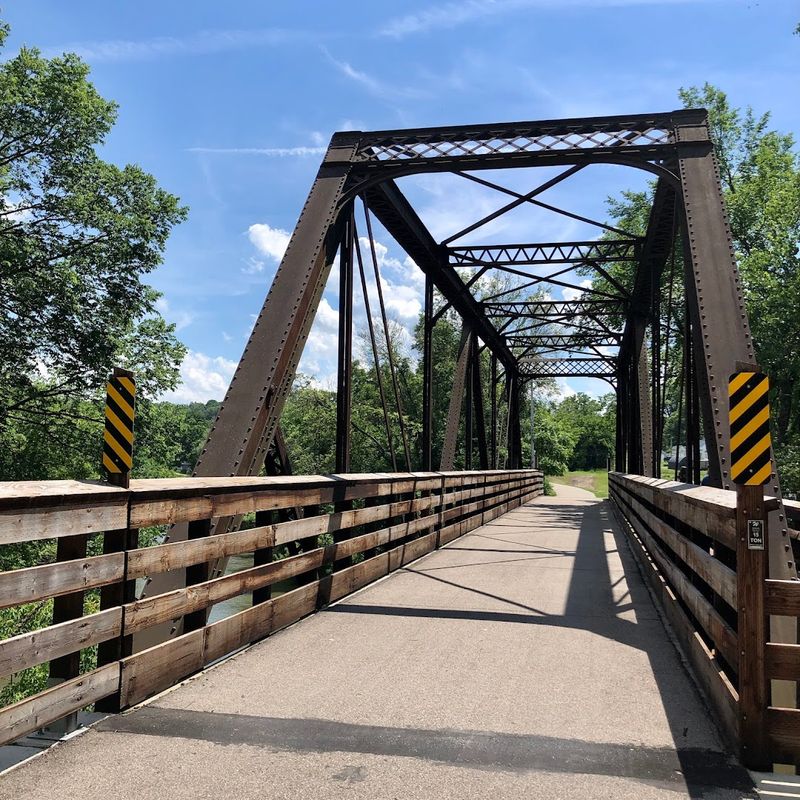 Lanesboro, Minnesota (Root River)