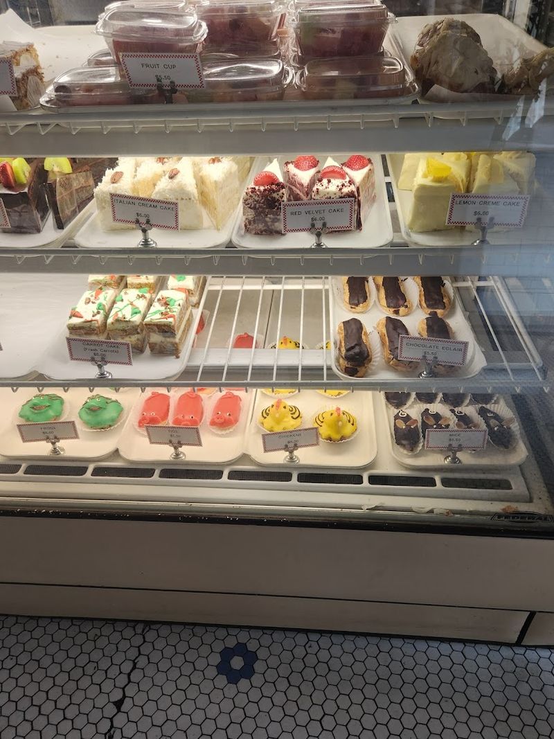 Mindful Ordering Helps You Taste More