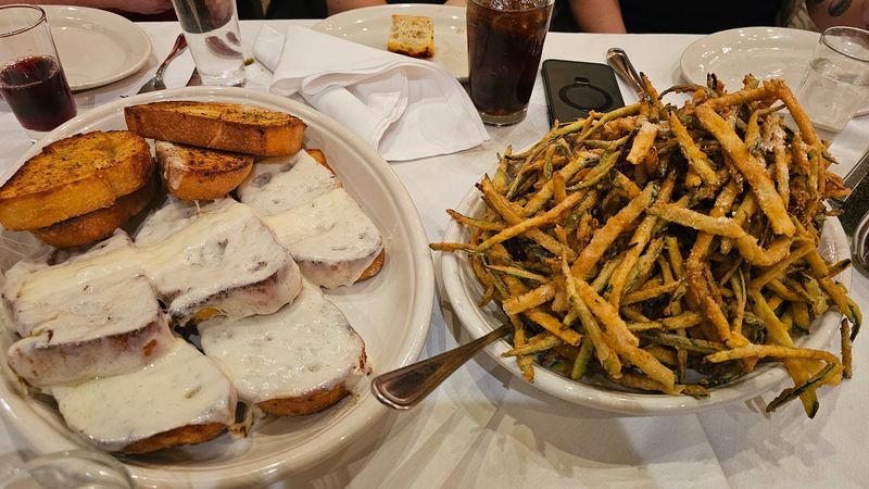 Fried Zucchini That Makes A Strong Case For Appetizers