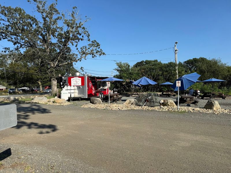 Salty's Lobster Shack