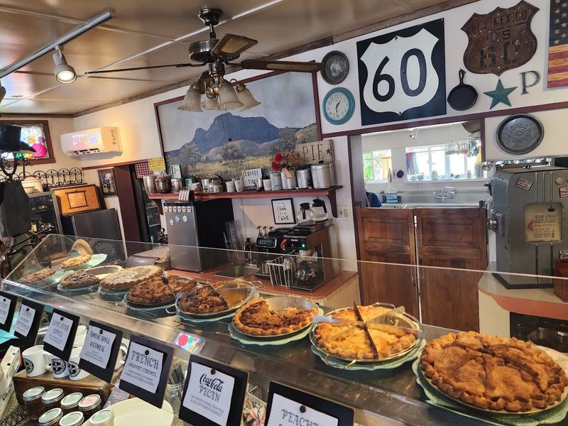 Travelers Detour Miles For Regional Flavors