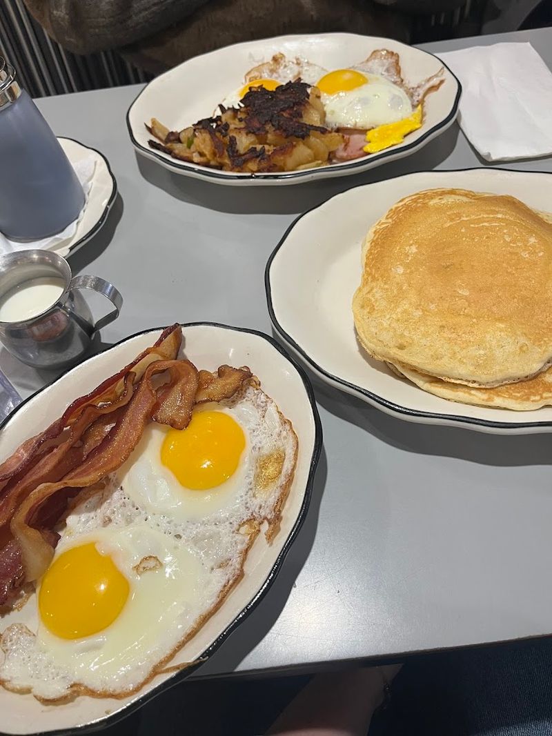 Lumberjack Breakfasts And Buckwheat Pancake Options