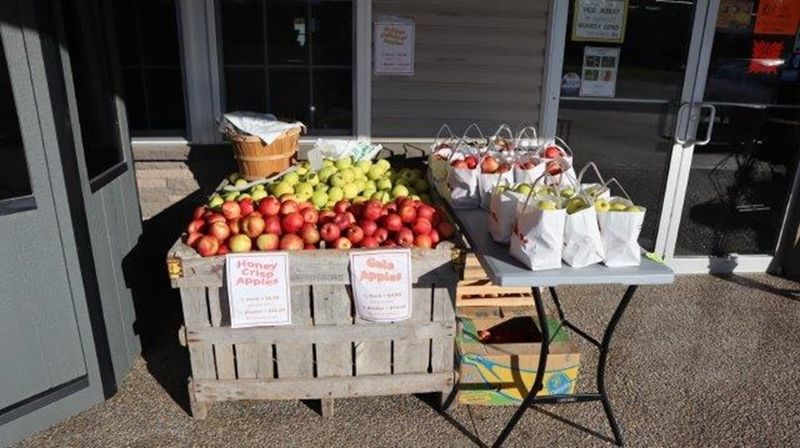 Villas Country Store