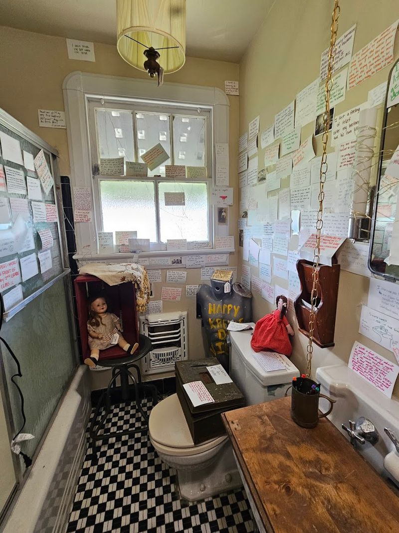 The Confessional: Secrets Room