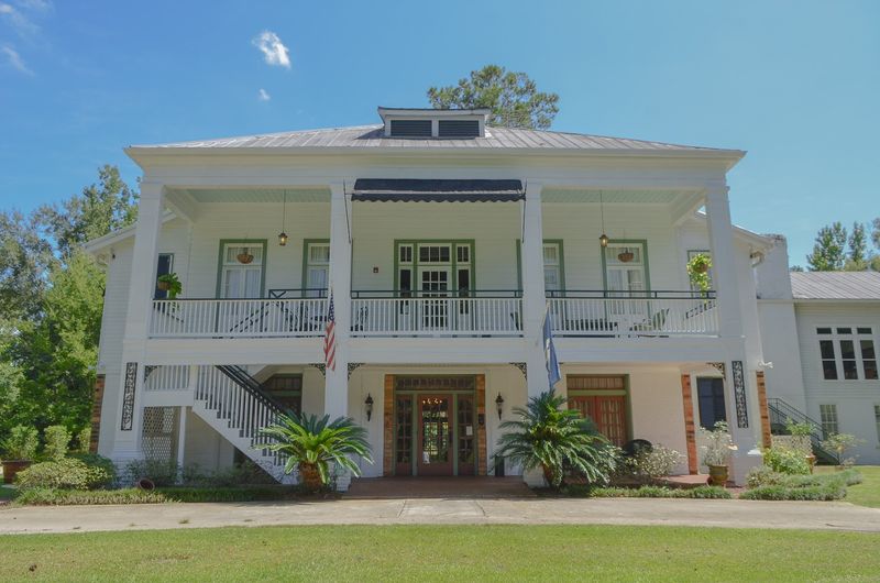Historic Churches And Christ Episcopal Church