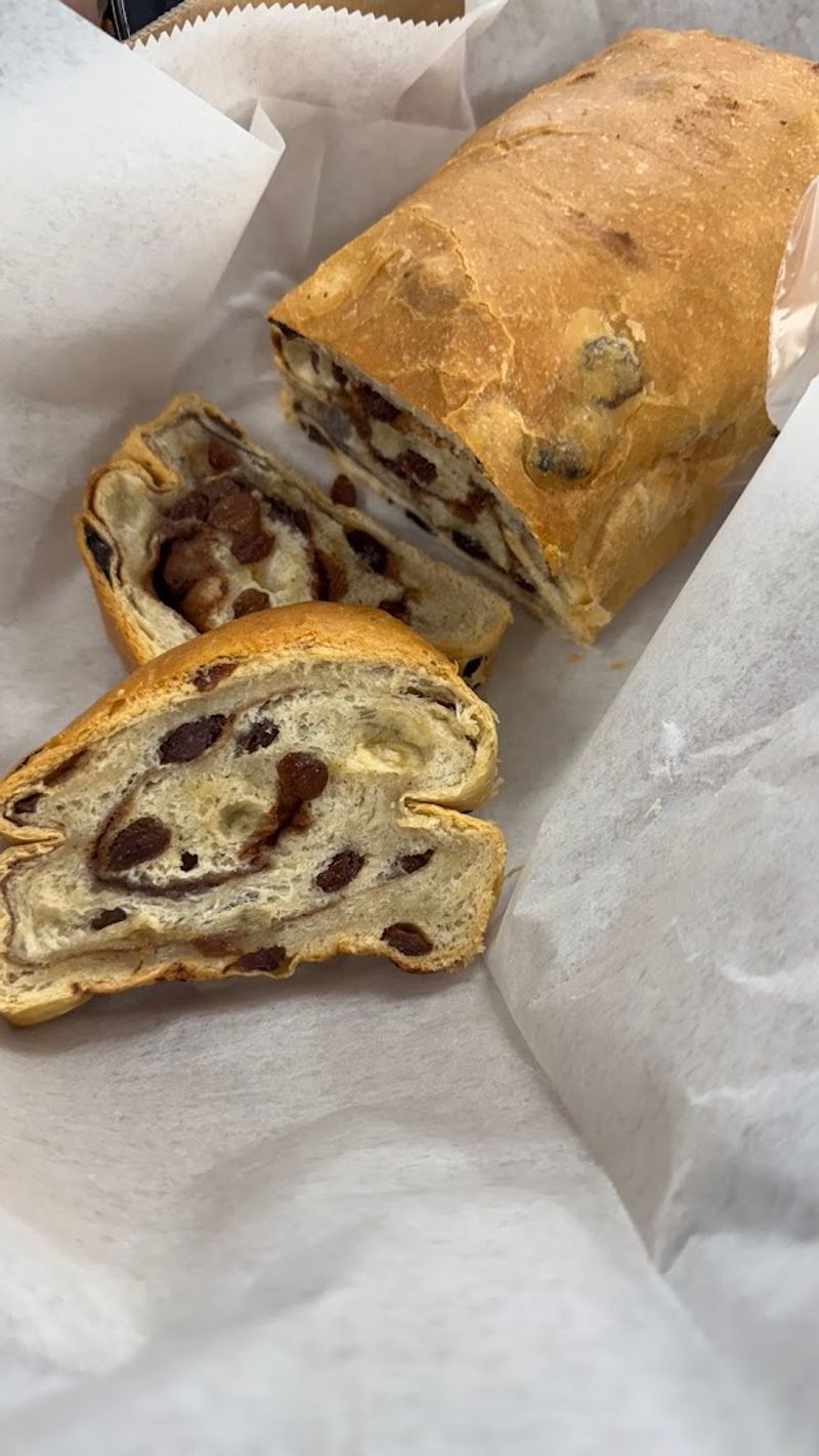 Cinnamon Raisin Bread Worth Talking About