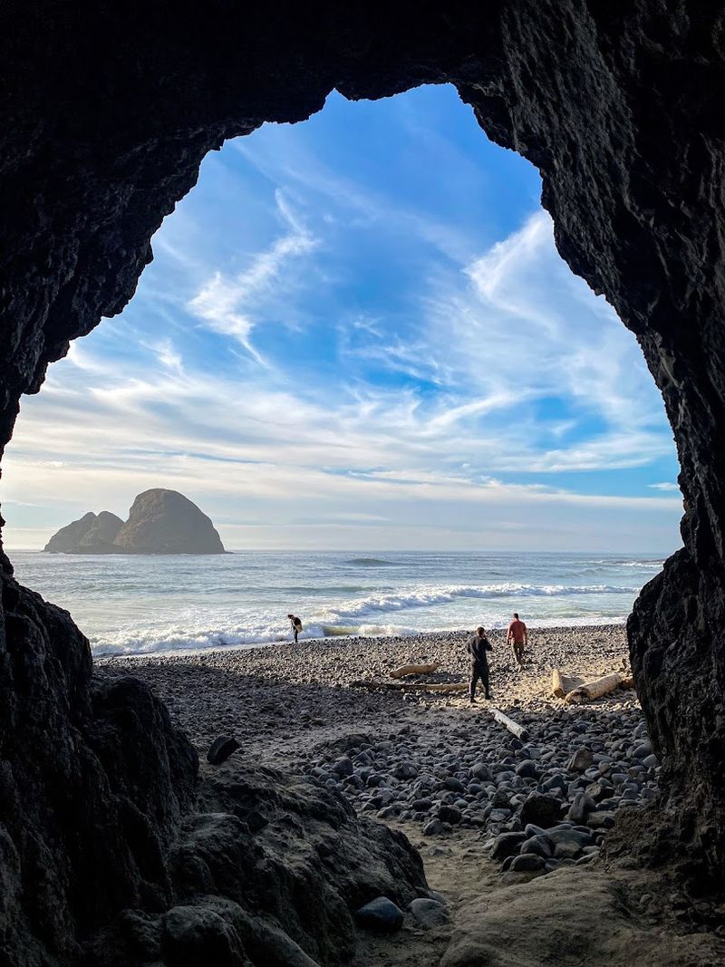 Tunnel Beach, Oceanside
