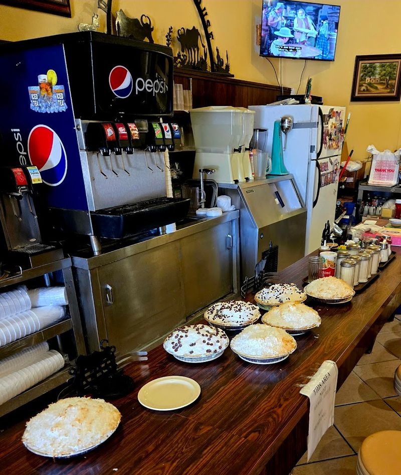A Casual Counter Setting With Old-School Charm