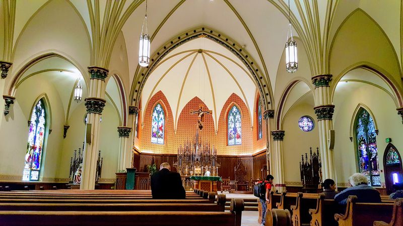 Daily Mass and the Rhythm of Worship Here
