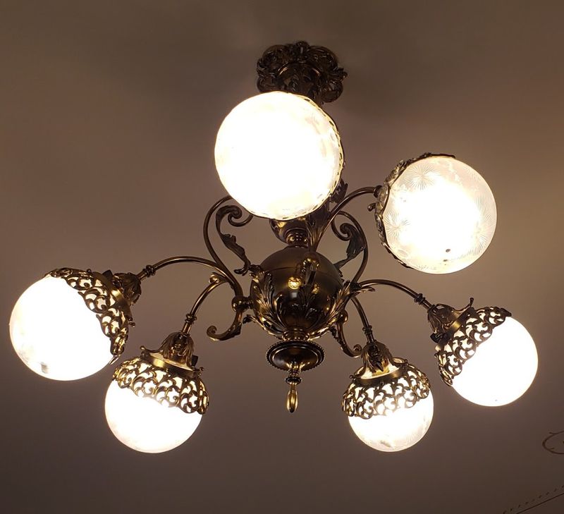 Thomas Edison's Team Personally Wired The Entire House